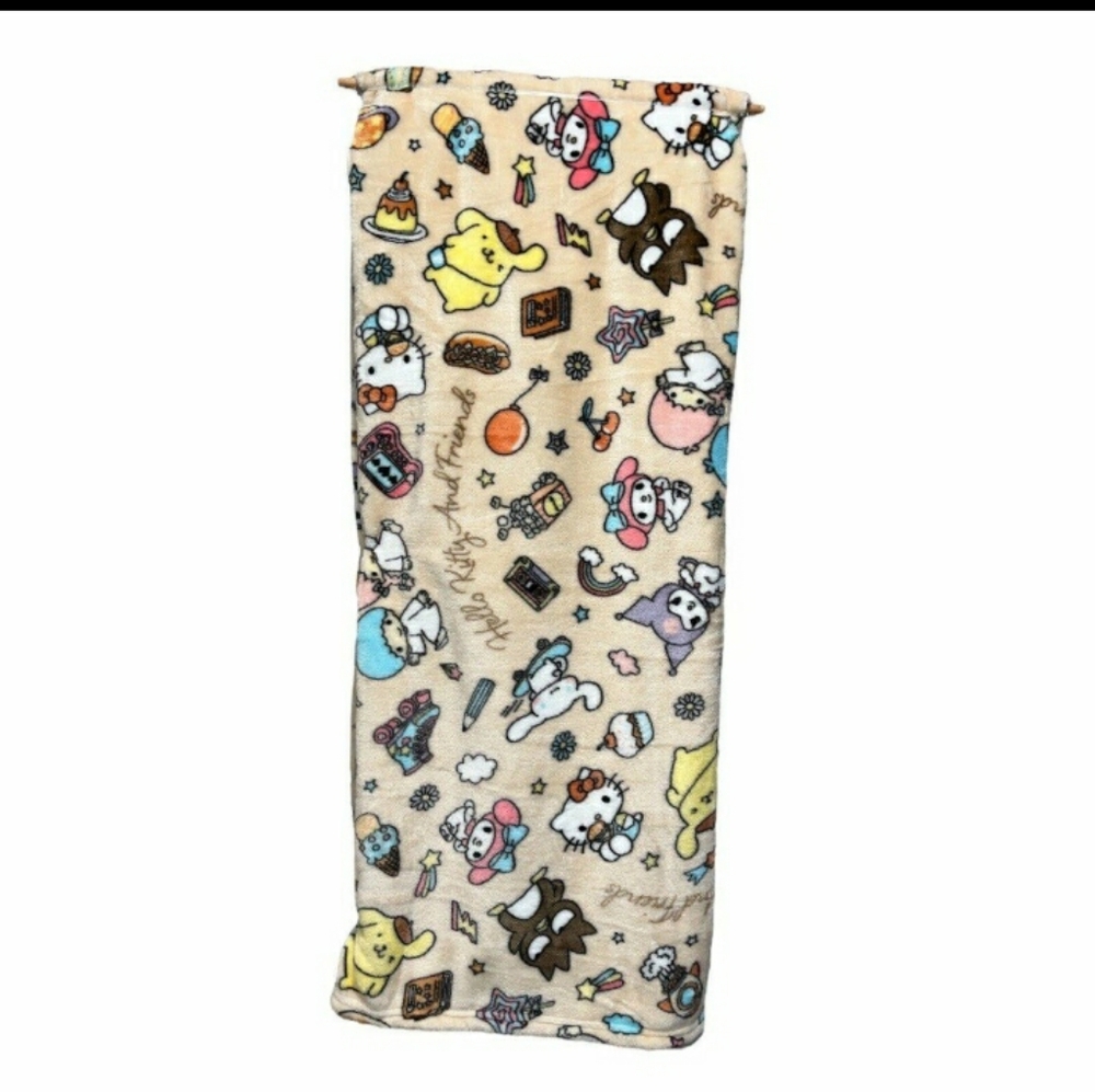 Hello Kitty And Friends Tan Throw Blanket TikTok Viral Keroppi Kuromi Sanrio NWT - Picture 2 of 2